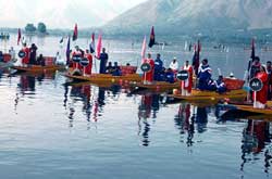 A view of Water Sports in Dal Lake.